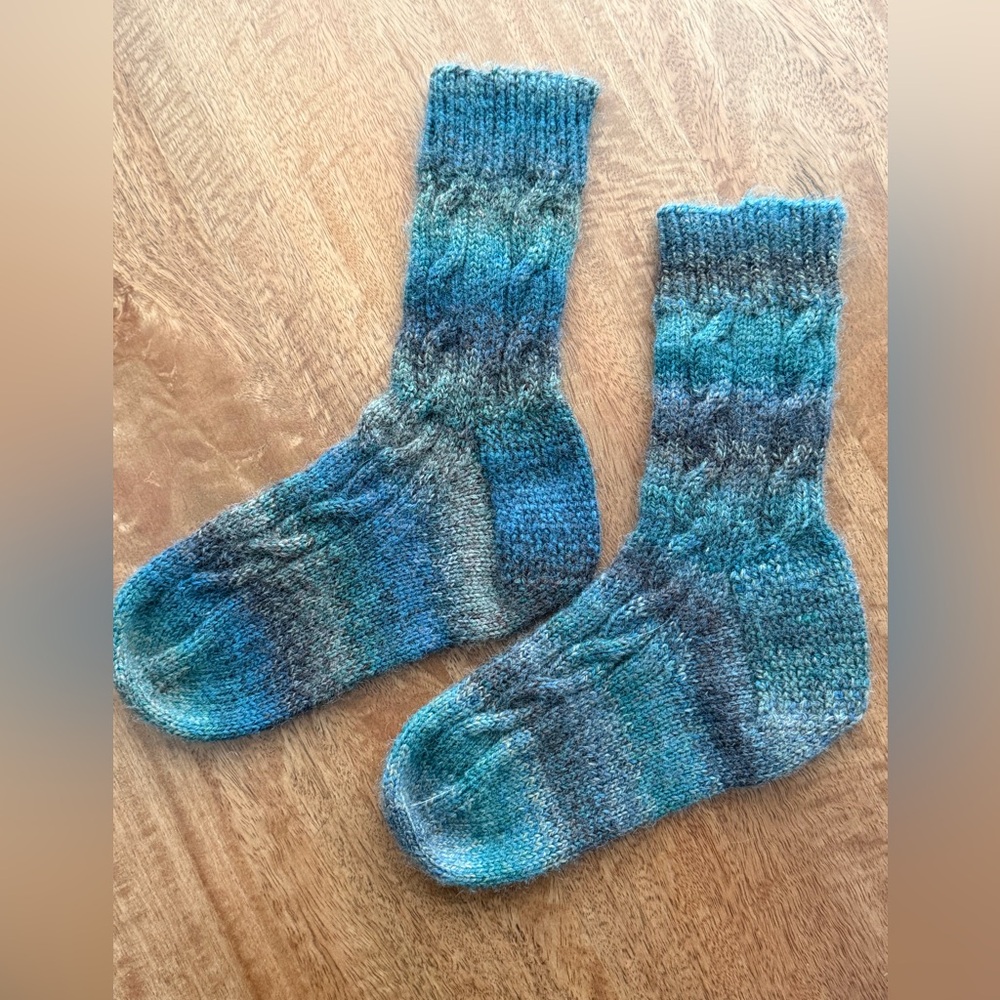 Hand knit wool cable socks blue green